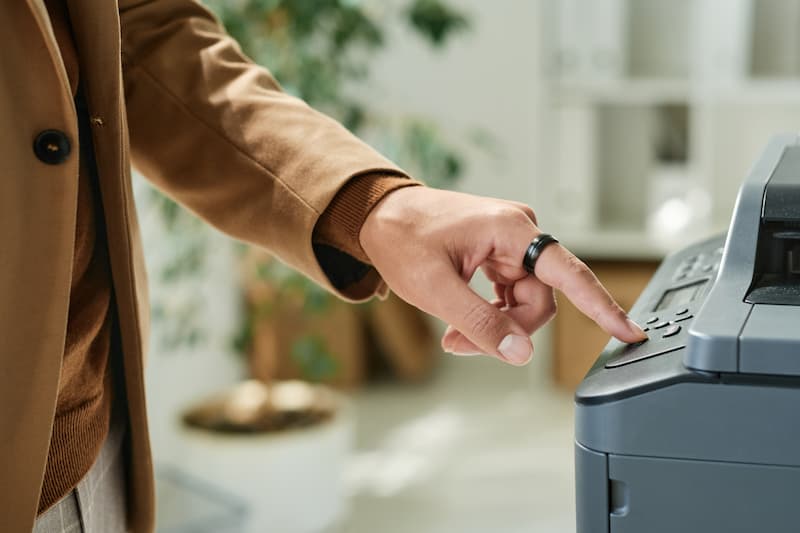 Comparing Leasing and Buying Office Printers